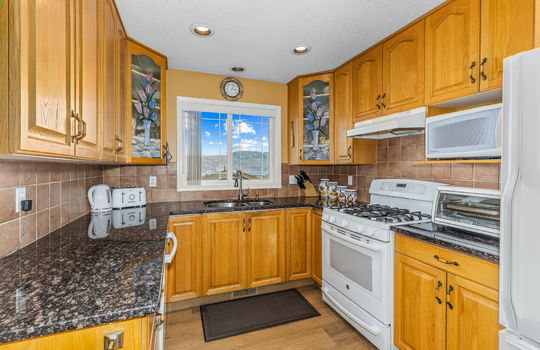 2600 wild horse drive brandon-13