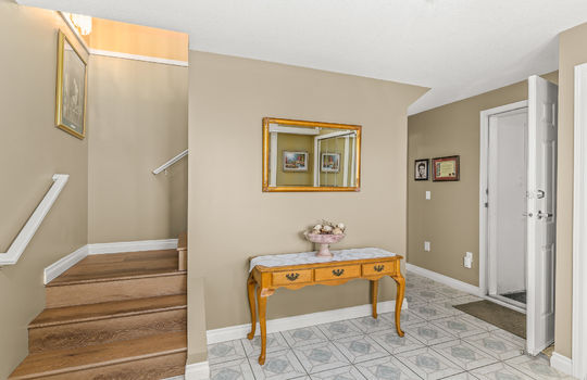 2600 wild horse drive brandon-2