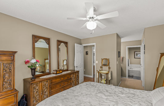 2600 wild horse drive brandon-20