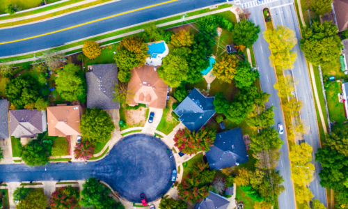 Pros and Cons of Selling During the Holidays …