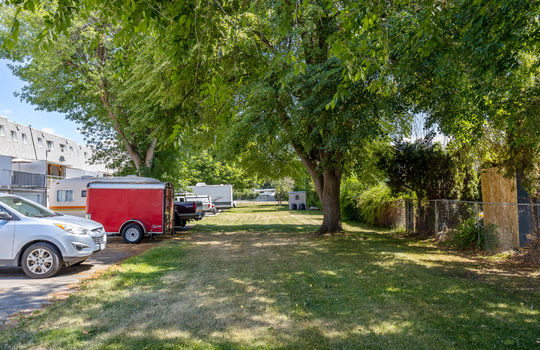 757 Hollydell Rd brandon-35