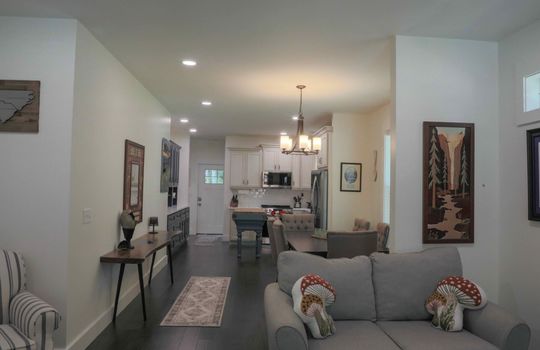 611 Twinbrook-8