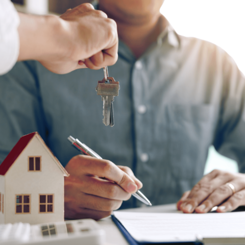 Don’t Make These 9 Mistakes As A First Time Home Buyer