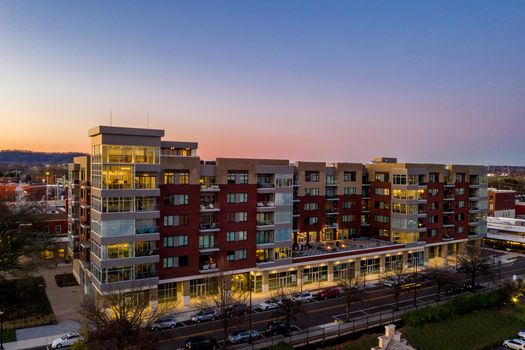 Regas Square Exterior Photo 2022