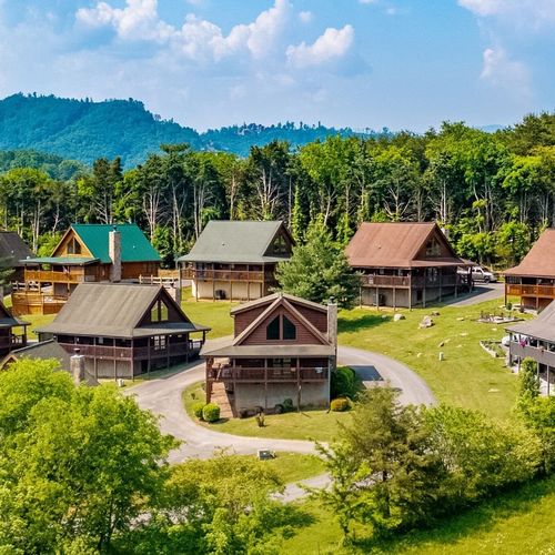 What To Know Before Investing In The Sevierville & Gatlinburg Cabin Market