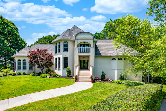 12106 Hewitt &#8211; Exterior &#8211; Small-4