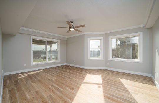 2412 Grand View Ct-11