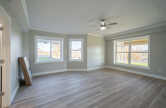 2414 Grand View Ct-9