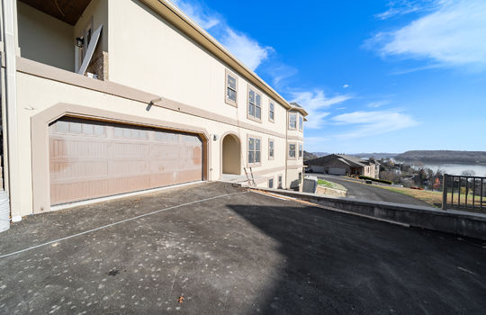 2422 Grand View Court-1