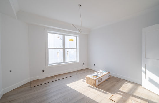 2422 Grand View Court-17