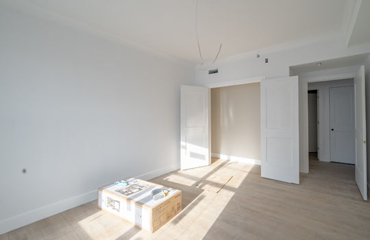 2422 Grand View Court-18