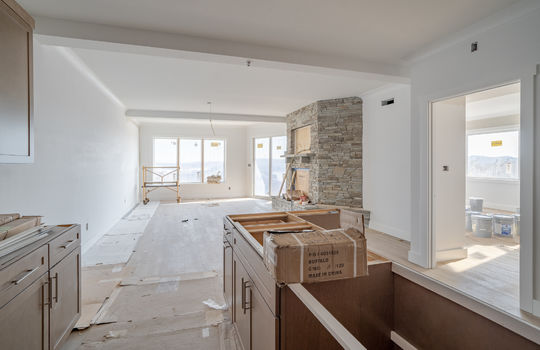 2422 Grand View Court-7