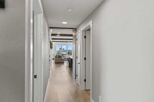 Lakeside-Reserve-Condos-11