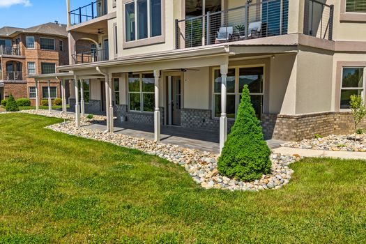 Lakeside-Reserve-Condos-64