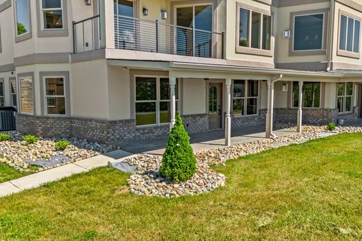 Lakeside-Reserve-Condos-65