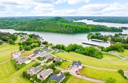 201 white swan dr-13