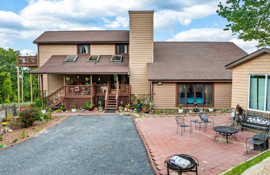 1121 hollyberry ct-1