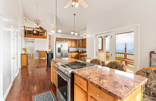 1121 hollyberry ct-18