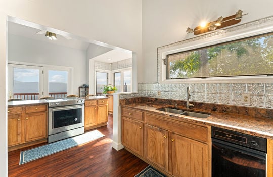 1121 hollyberry ct-21