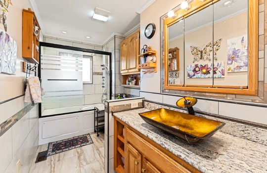 1121 hollyberry ct-38