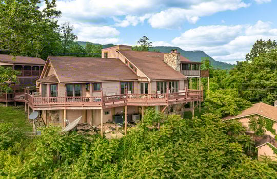 1121 hollyberry ct-5