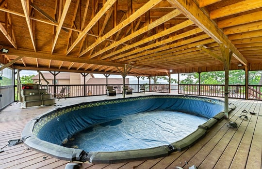 1121 hollyberry ct-62