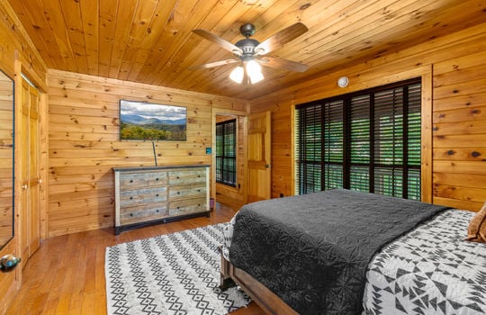 3856 ravens den way-26