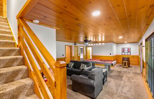 3856 ravens den way-27