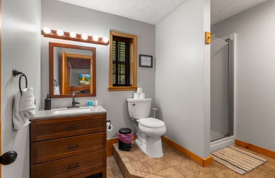 3856 ravens den way-36