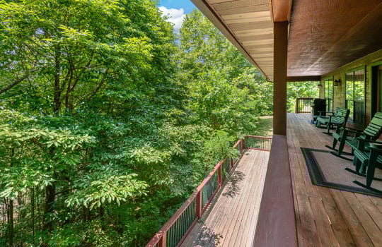 3856 ravens den way-46