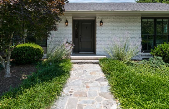 5413 riverbend drive-5