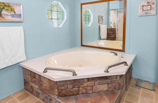 741 e millers cove-25