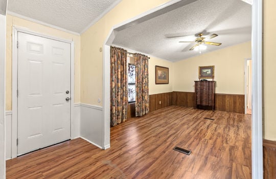 721 fox road-14