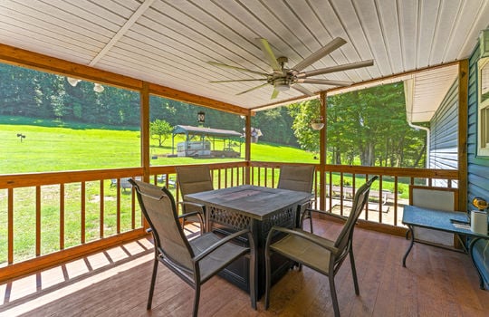 110 halcomb drive-14