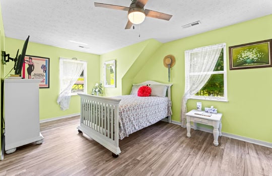 110 halcomb drive-27