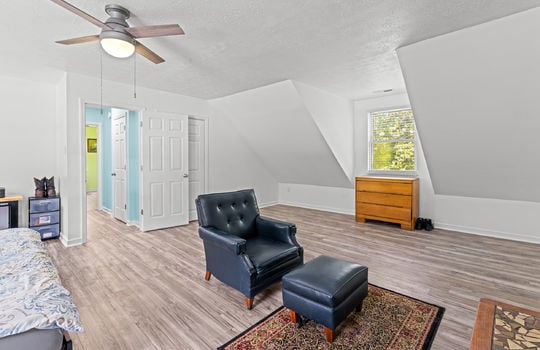 110 halcomb drive-32
