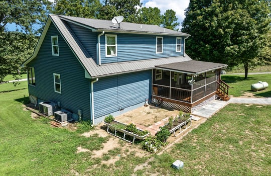 110 halcomb drive-35