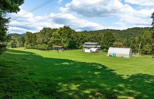 110 halcomb drive-46
