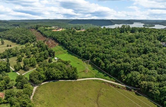 110 halcomb drive-56