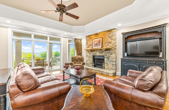 206 timberlodge rd-38