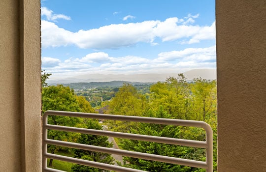 206 timberlodge rd-41