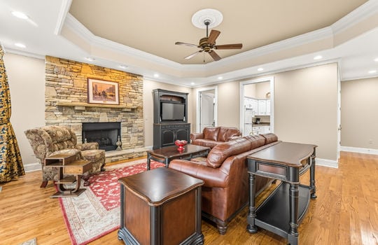 206 timberlodge rd-42