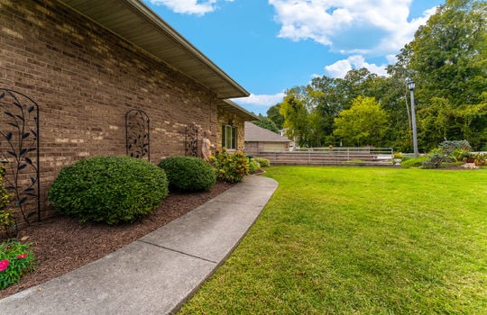 206 timberlodge rd-8