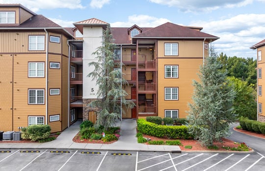 527 river place u516-1