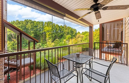 527 river place u516-25