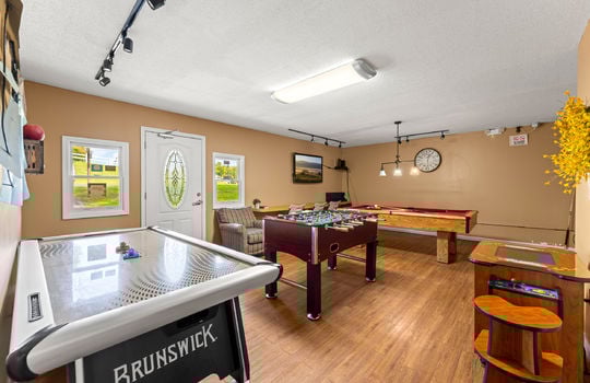 527 river place u516-34
