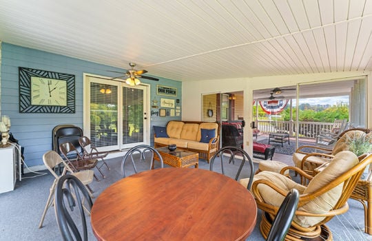 527 river place u516-38