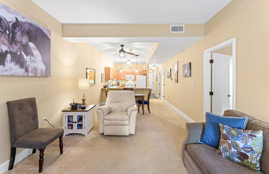 527 river place u516-7