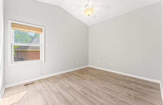 8410 woodbend trail-20