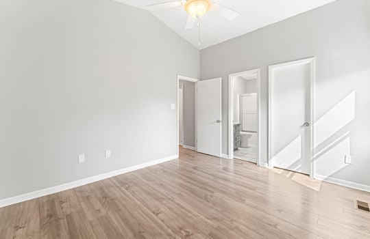 8410 woodbend trail-21